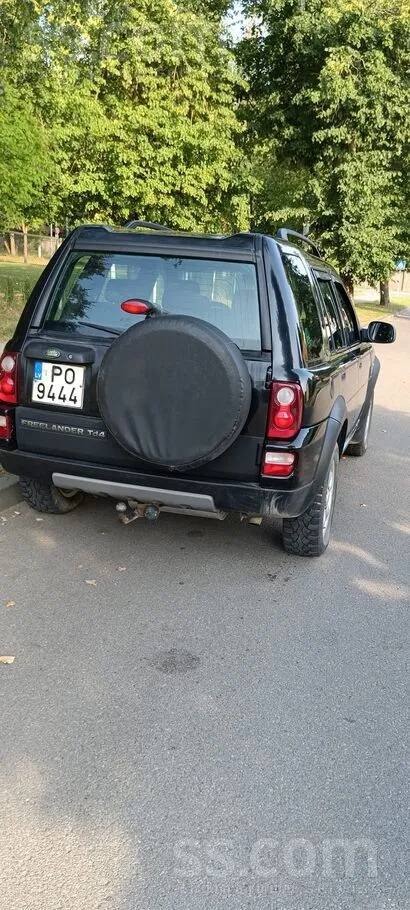 Авто для своих лет в неплохом состоянии, полный привод работает как надо. Мо