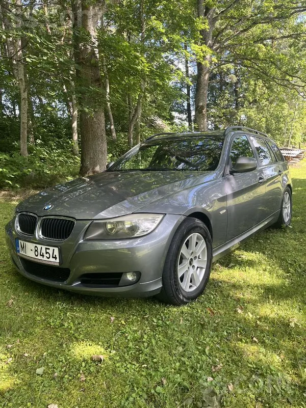 BMW Pārdod Bmw 318D, Latvijā viena īpašniece, auto iec