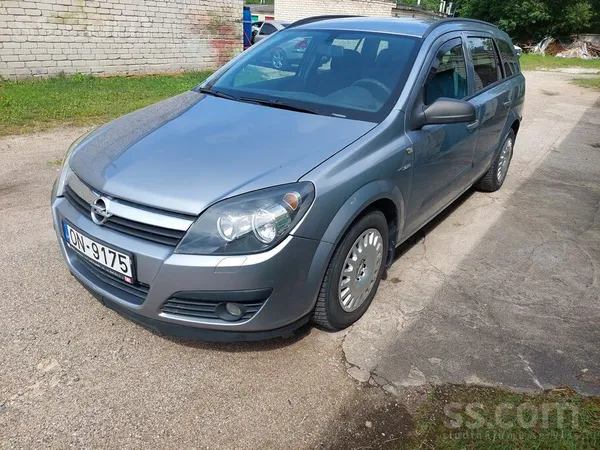 Opel Продаю Opel Astra 1.8 бензин, универсал, автомат(н