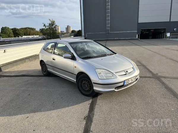 Honda Sakarā ar ģimenes pieaugumu, negribīgi pārdodu ļot