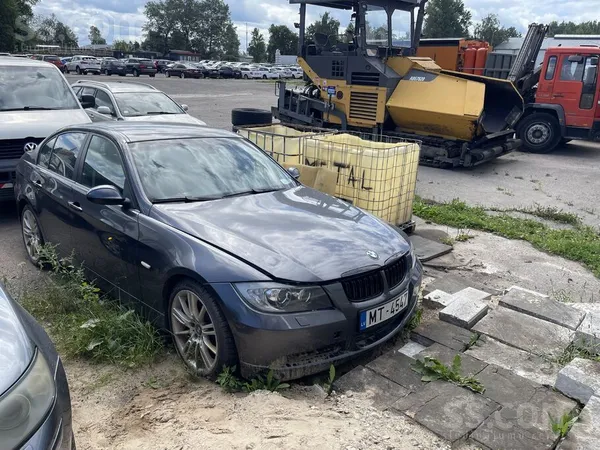 BMW Визуально в нормальном состоянии , не заводится, о