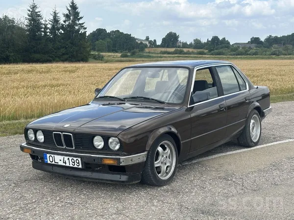 BMW E30 1985.gada m50b25nv 141kw , marrakesh brown sed
