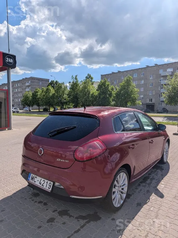 Fiat Pārdošanā Fiat bravo sporta versija kas aprīkots a