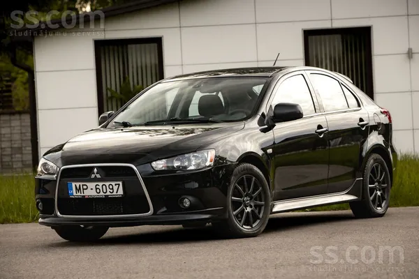 Mitsubishi Lancer sport pakotne, oxford rupnitsas muzikas sis