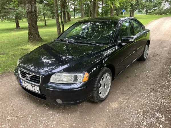 Volvo TA uz gadu. Izieta ar pirmo. 2.4 d5 120kw 6 atrumi