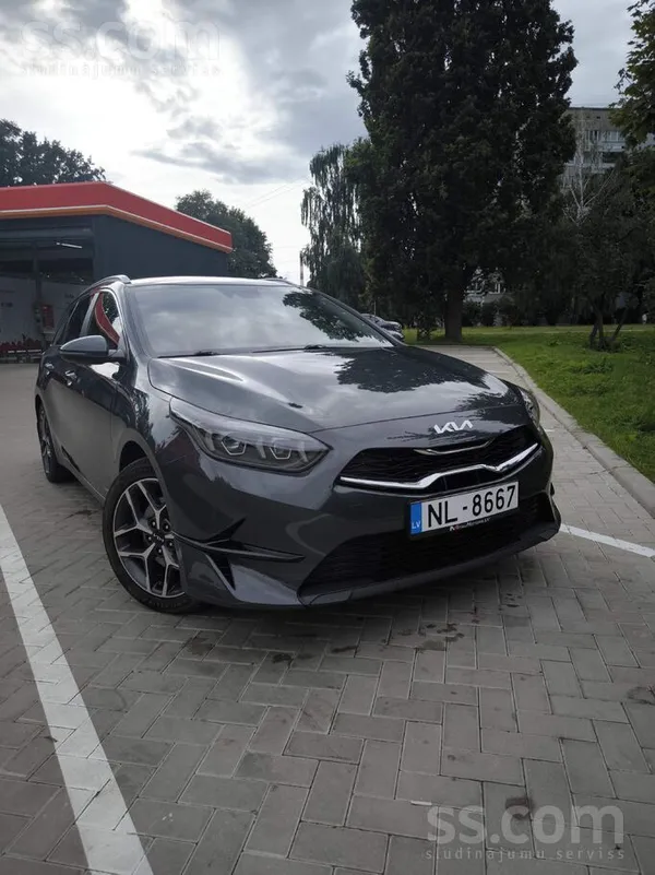 KIA Ceed SW 1, 5 turbo benzīns mehānika