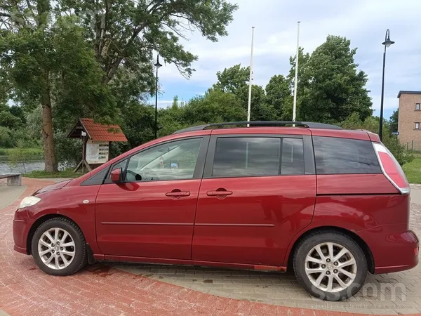 Mazda Ekonomisks ģimenes auto . Kopš 2015 gada novembra 