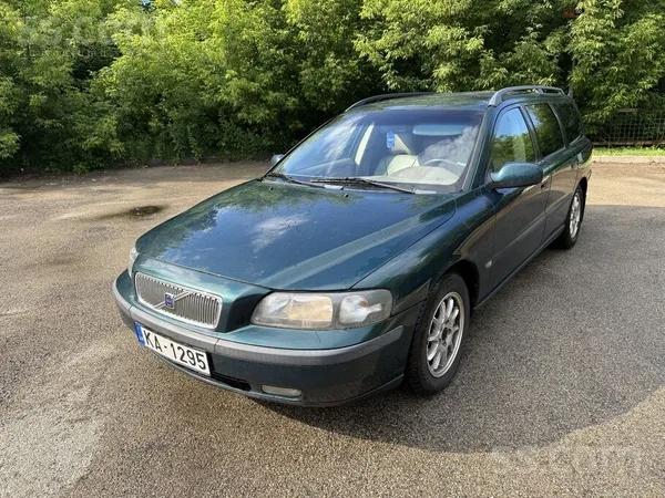 Volvo Jauna T. A, visi nodokļi nomaksāti