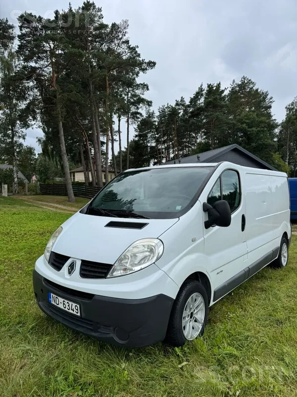 Renault Trafic - 1