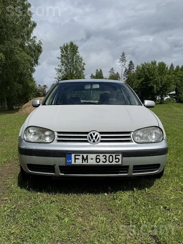 Volkswagen Labs autiņš, vizuāli atbilstošs savam gadam, viss 