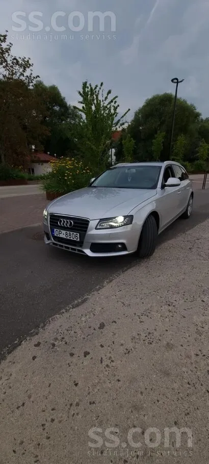 Audi Pārdodu koptu, uzticamu un ekonomisku Audi A4 B8 A
