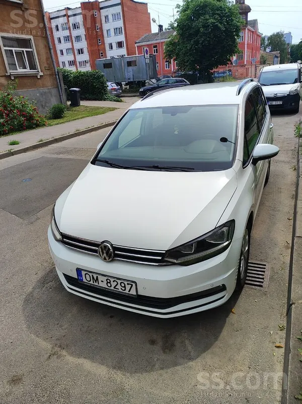 Pardod auto no Itālijas. VW Touran 1.6Tdi 85Kw. Ļoti ekonomisks un jaudīgs.