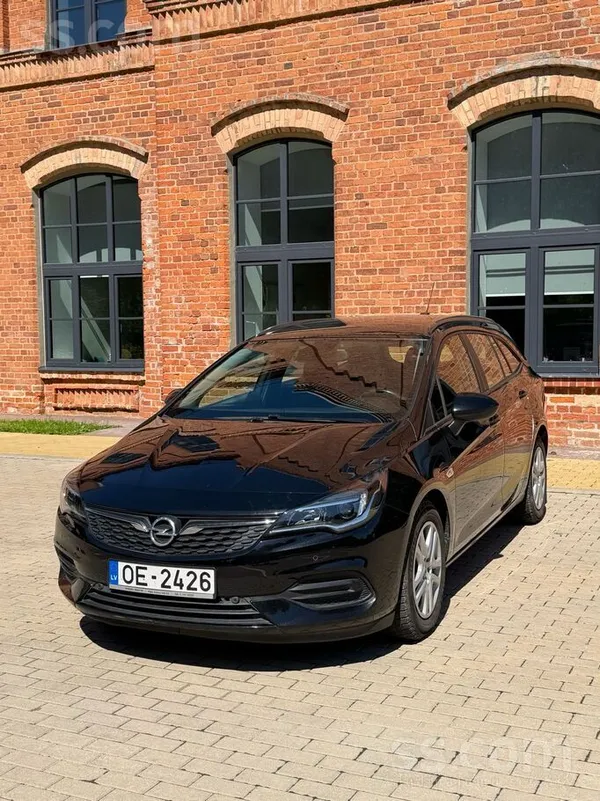 Opel Pārdodu labi uzturētu auto. Auto ir teicamā tehnis