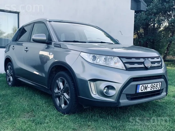 Suzuki Vitara Allgrip 1.6/88kw 120hp 4x4 ar bloķējošo diferenciāli.
Auto l