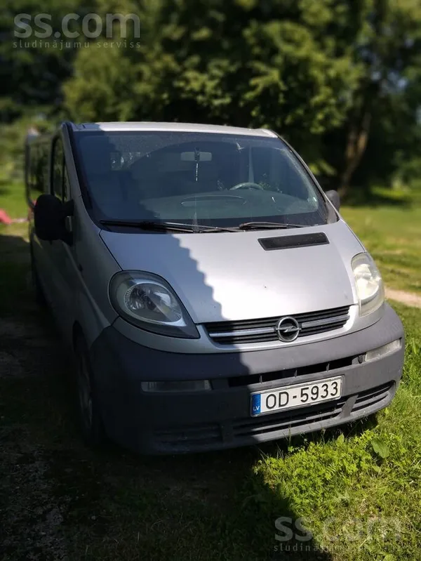 Opel Vivaro 2003 - 2,600  €, 269 k km, Latvija