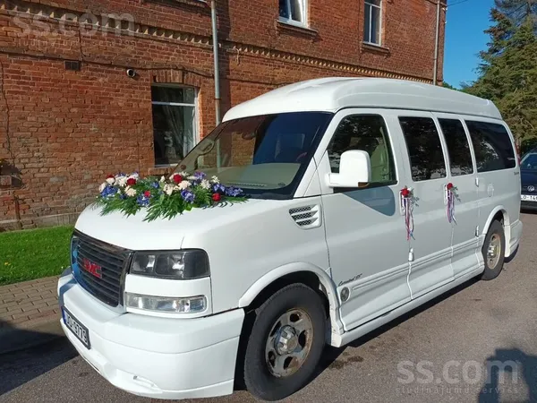 Pārdodu Gms Savanna ( gandrīz tāds pats kā Chevrolet Express ). 
Labā stāvoklī. Ir pielabojamas lietas ( jāuzpilda kondicion ...