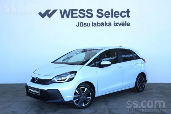 Honda Jazz Hybrid Advance E-Cvt
Ražotāja garantija Hybrid I-Mmd Tehnoloģija