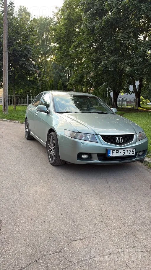 Honda Продается аккорд 2004 года в хорошем состоянии, ле
