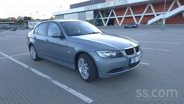 BMW Labā tehniskā un vizuālā stāvoklī. Tīrs salons, ja