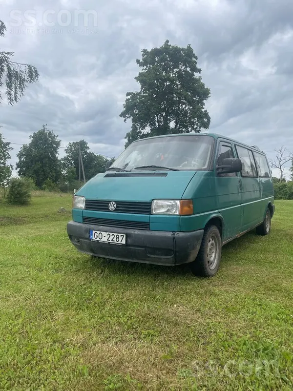 Volkswagen Pardodu VW caravelle long, vizuāli defekti, 1.9 td