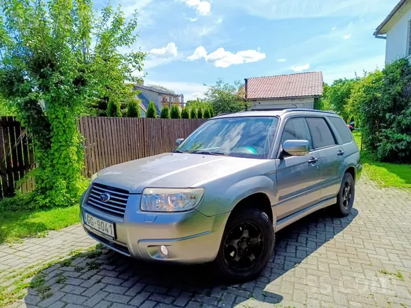 Subaru Pārdod Subaru Forester 2.0 116kw, benzīns/gāze. Ti