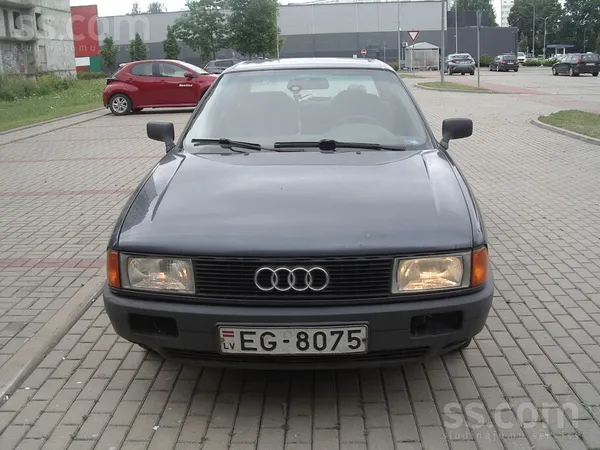 Audi Pārdodu Audi80 ar labo , veco 1, 6td motoru. ir ar