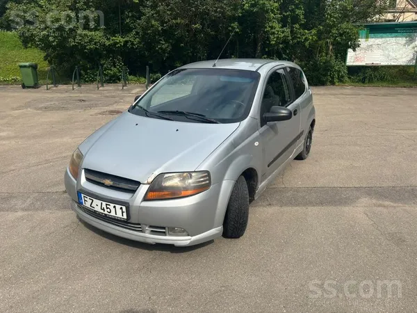 Chevrolet Pārdodu auto, motors ed eļļu, karba sit arā piekto