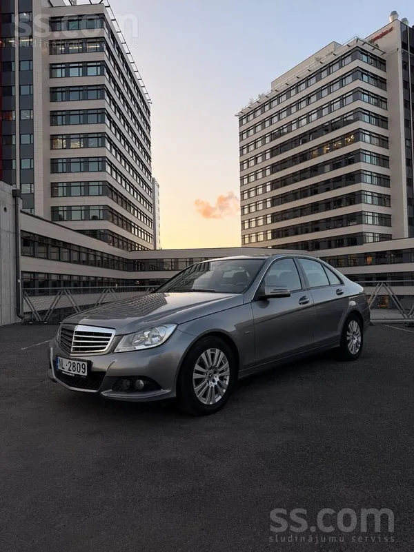 Mercedes Mercedes-Benz C220 (W204 Рестайлинг)