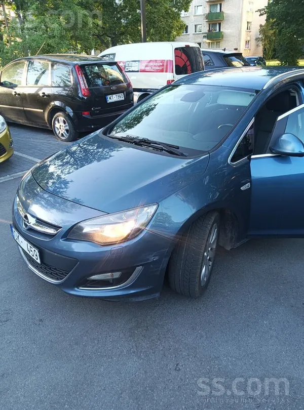 Opel Pārdodu Opel Astra j 1.7 cdti 81kw ar pilnīgi jaun