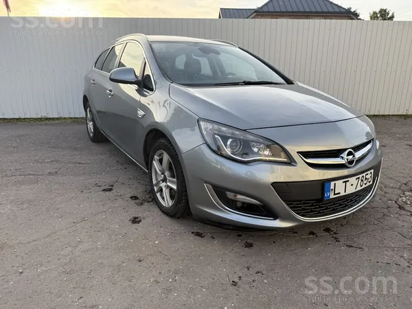 Opel Opel Astra 2014. gada 2.0dīzelis