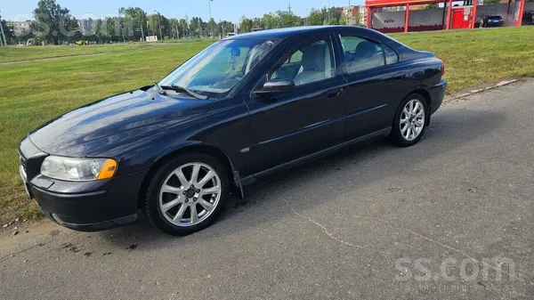 Volvo Продам Volvo S60 , Газ/бензин , декабрь 2004 года,