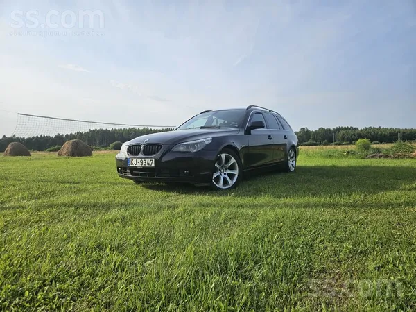 BMW Pardodas bmw 525 2.5 Dizelis. 