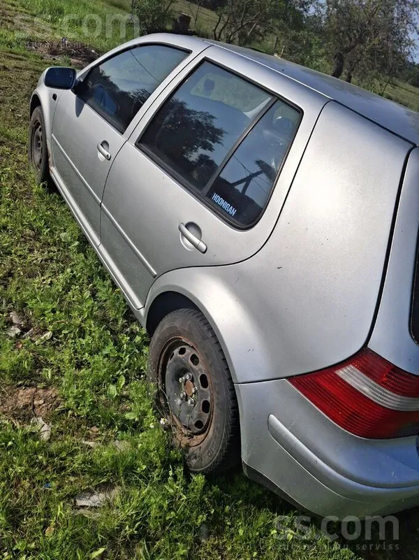 Volkswagen Pardod rezeves Daļās. 