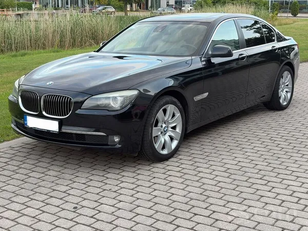 BMW Pārdodu BMW 730d, 2011. gada, ar 3.0D dīzeļdzinēju