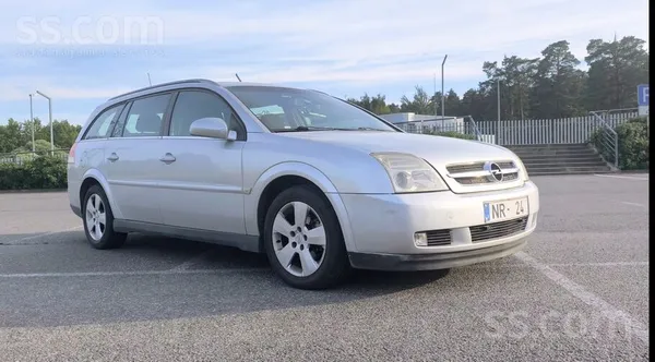 Opel Pārdodu Opel Vectra, 2005.g. 1.9 dīzeļdzinējs, 6 p