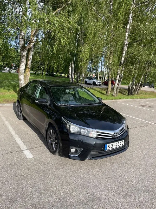 Toyota Toyota Corolla 1.6i-97kw. Pirkta jauna Rīga, laba 