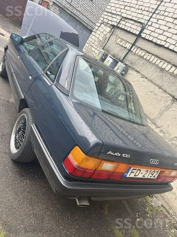Audi Auto ir labā tehniskā stāvoklī un tiek lietots ikd