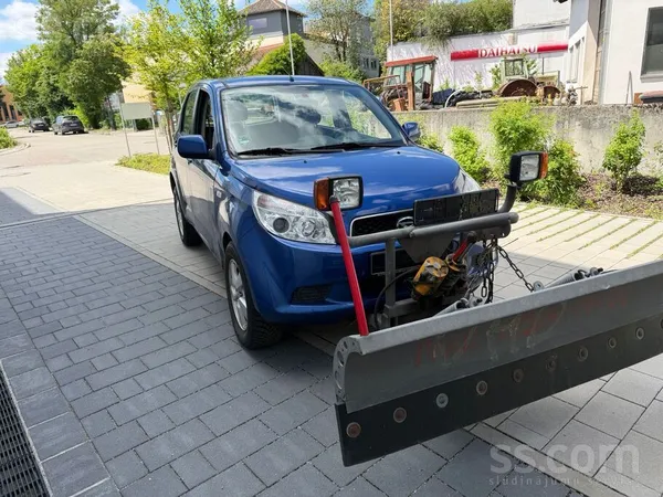Daihatsu Terios - 1