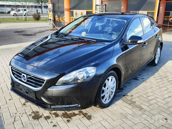 Volvo Volvo V40 (11.2013) 1.6 D2 (84 kW). Ejošs, pārdodu
