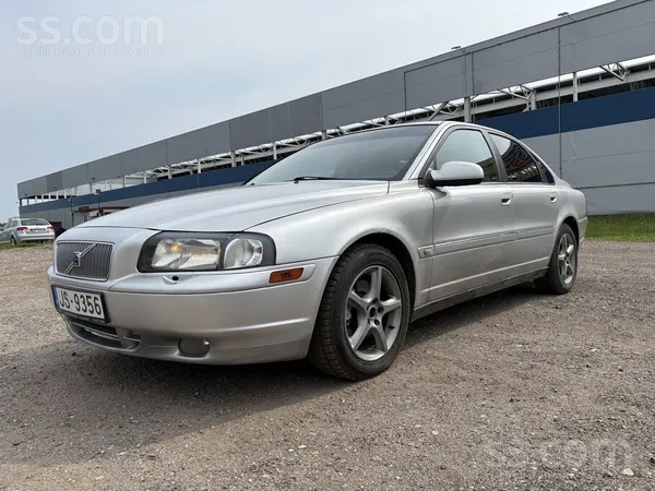 Volvo Volvo S80 2.4 D5 Dīzelis 120 kW vai 150 Hp, pirmā 