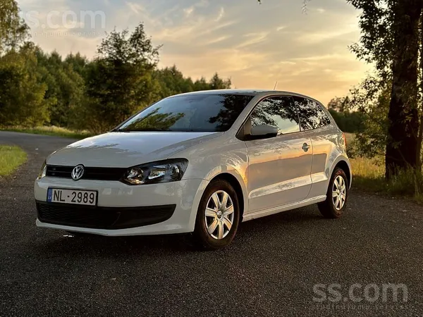 Volkswagen Pārdod VW Polo ar jaunu tehnisko apskati, kas izie