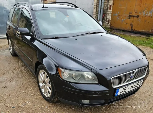 Volvo Volvo V50 2006.g. 2.0D-100kw. Tehniski ļoti labs a