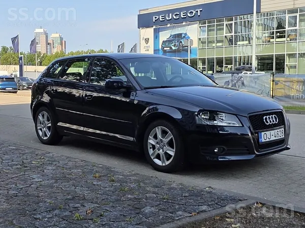 Audi Mašīna ļoti labā stāvoklī, taisīta nauda nav žēlot