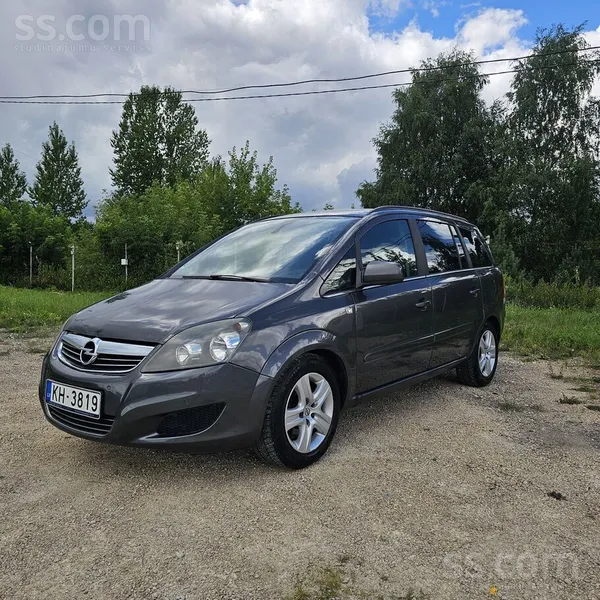 Opel Opel Zafira Cosmo Phantom Grey Metallic 1, 8 benzī