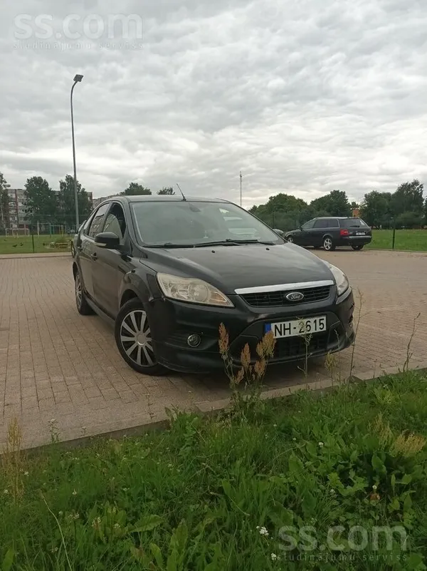 Ford Automašīna labā tehniskā kārtībā, ļoti economisks 