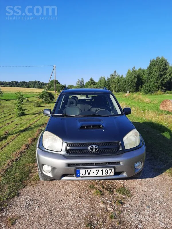 Toyota Lūdzu zvanīt pēc 17.00, braukt apskatīt arī pēc 17