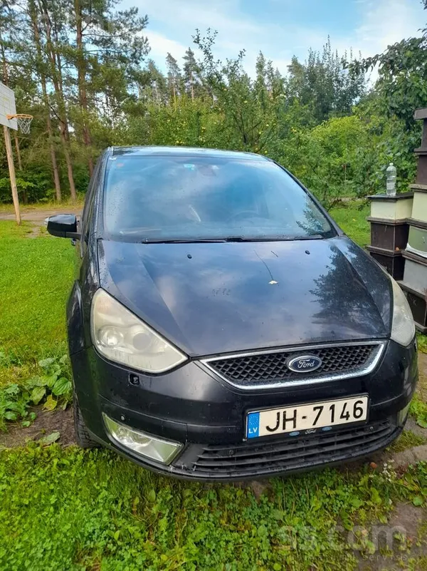 Ford Pārdodu ģimenes autiņu kuru arī var labi izmantot 