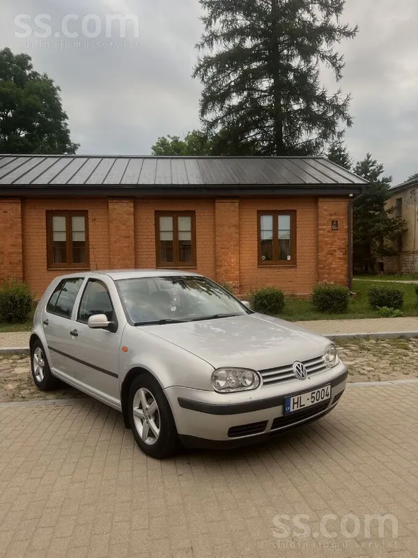 Volkswagen Pārdodu VW Golf 4, 1.6 benzīna dzinējs, 74 kW. 