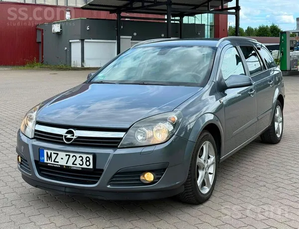 Opel Pārdodam Opel Astra Station Wagon ar ekonomisku un