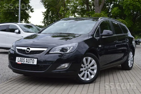 Opel Opel Astra Sports Tourer Inivation 1.6 Turbo 132Kw